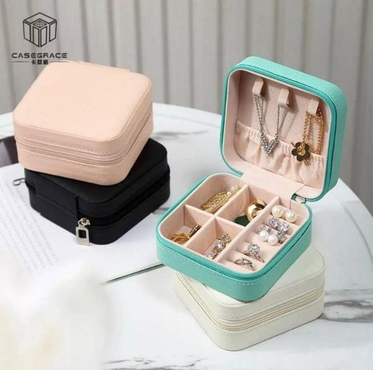 Leather Jewlery Organizer (Imported China)